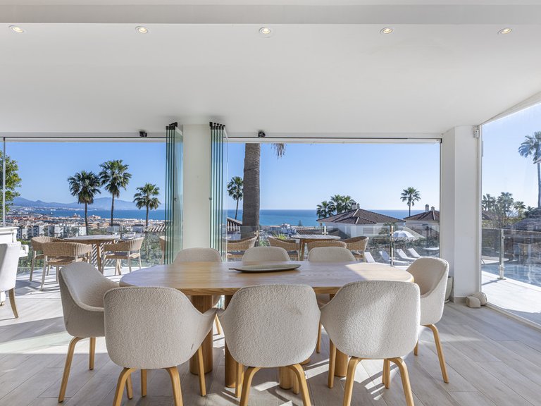 Villa for Sale in La Duquesa, Malaga 7