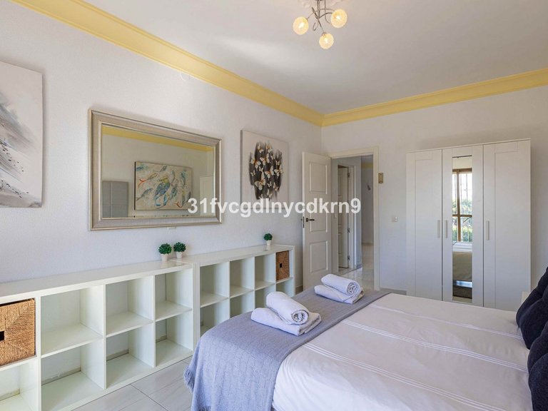 Villa for Sale in Estepona, Malaga 20