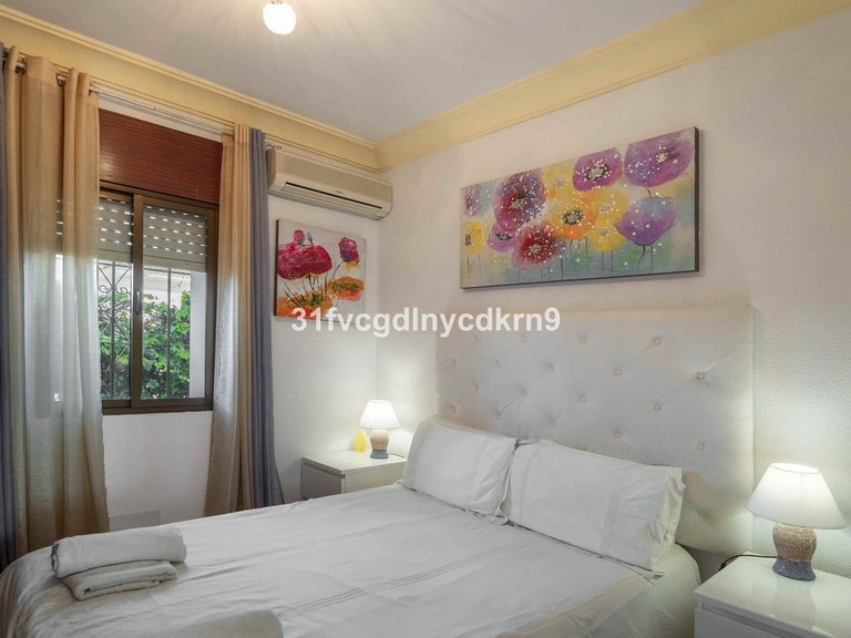 Villa for Sale in Estepona, Malaga 21