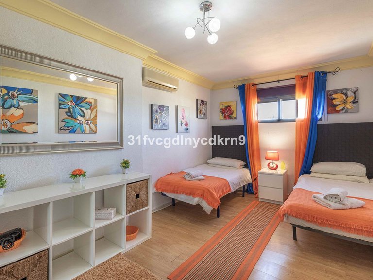Villa for Sale in Estepona, Malaga 28