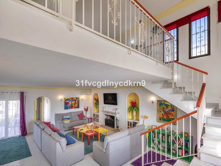 Villa for Sale in Estepona, Malaga 3