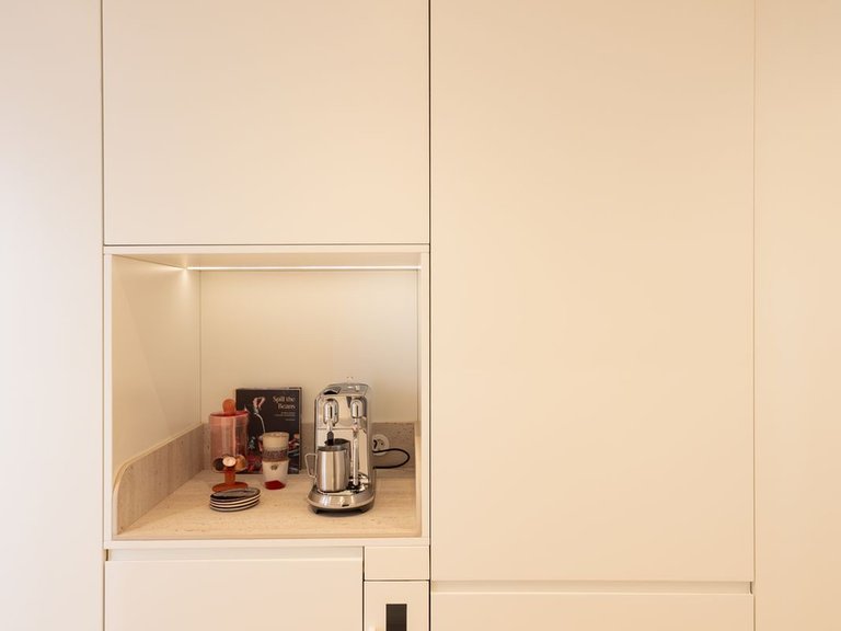 Apartment for Sale in Nueva Andalucía, Malaga 14