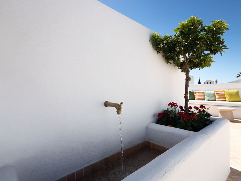 Apartment for Sale in Nueva Andalucía, Malaga 28