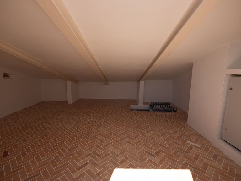 Apartment for Sale in Nueva Andalucía, Malaga 33
