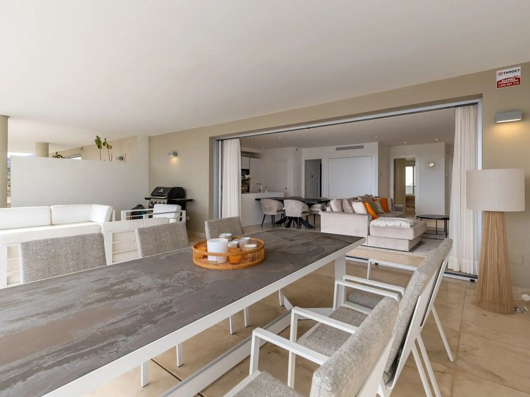 Apartment for Sale in Nueva Andalucía, Malaga 6