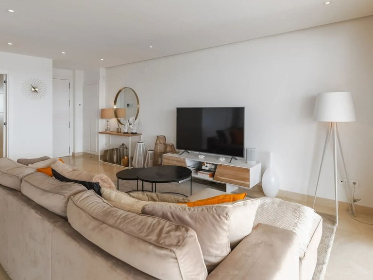 Apartment for Sale in Nueva Andalucía, Malaga 7