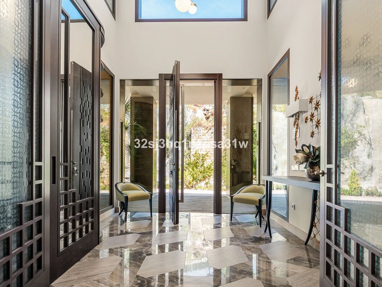 Villa for Sale in Benahavís, Malaga 13