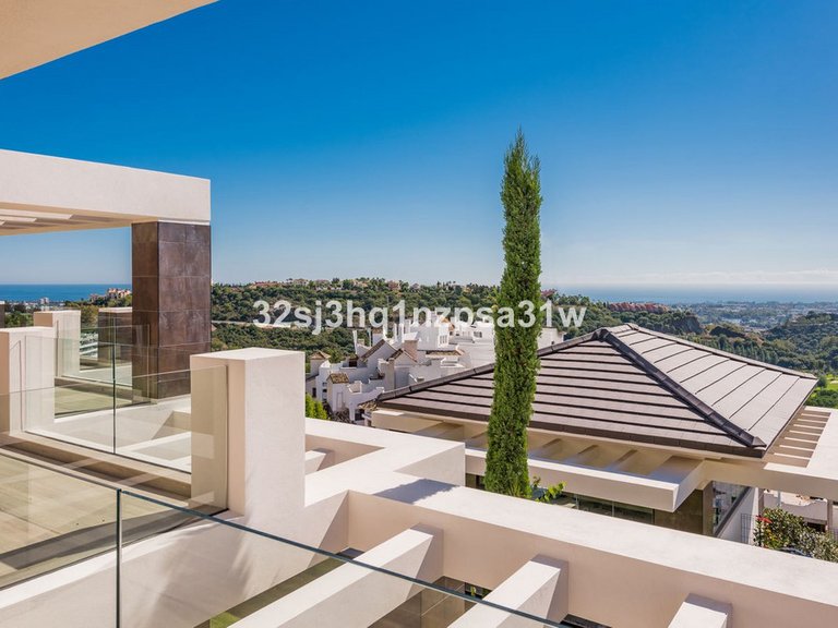 Villa for Sale in Benahavís, Malaga 16