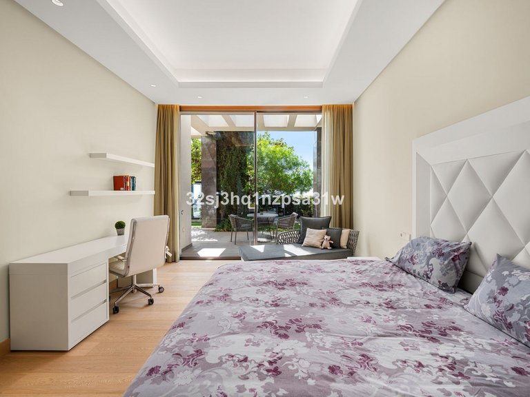 Villa for Sale in Benahavís, Malaga 21