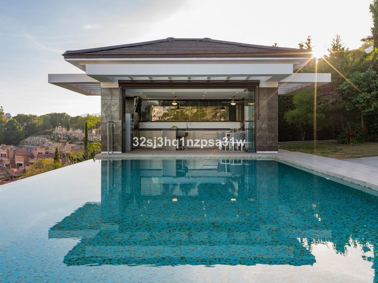 Villa for Sale in Benahavís, Malaga 6