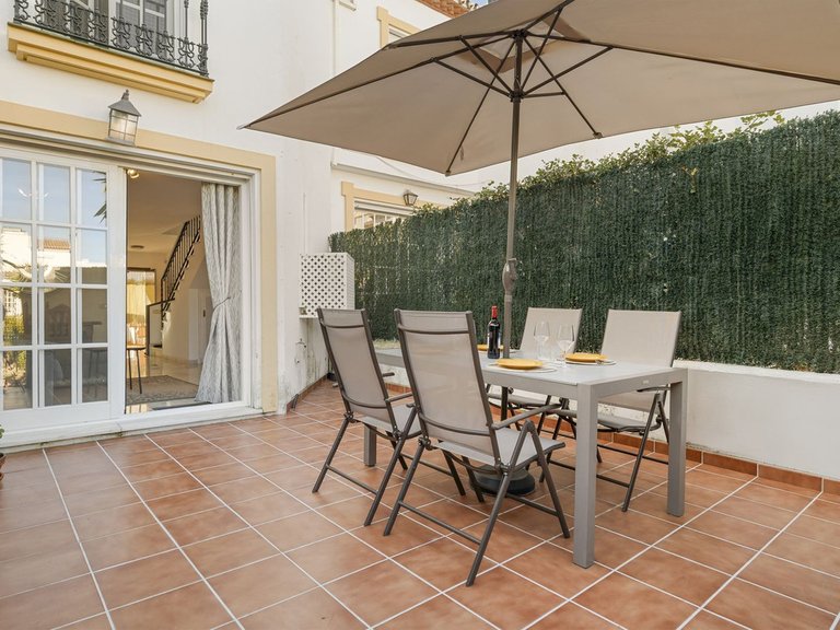 Villa for Sale in Bel Air, Malaga 13