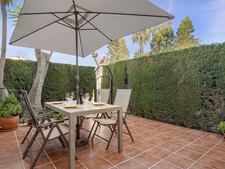 Villa for Sale in Bel Air, Malaga 15