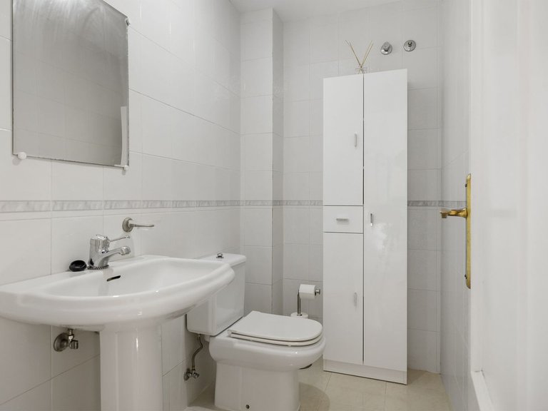 Villa for Sale in Bel Air, Malaga 27