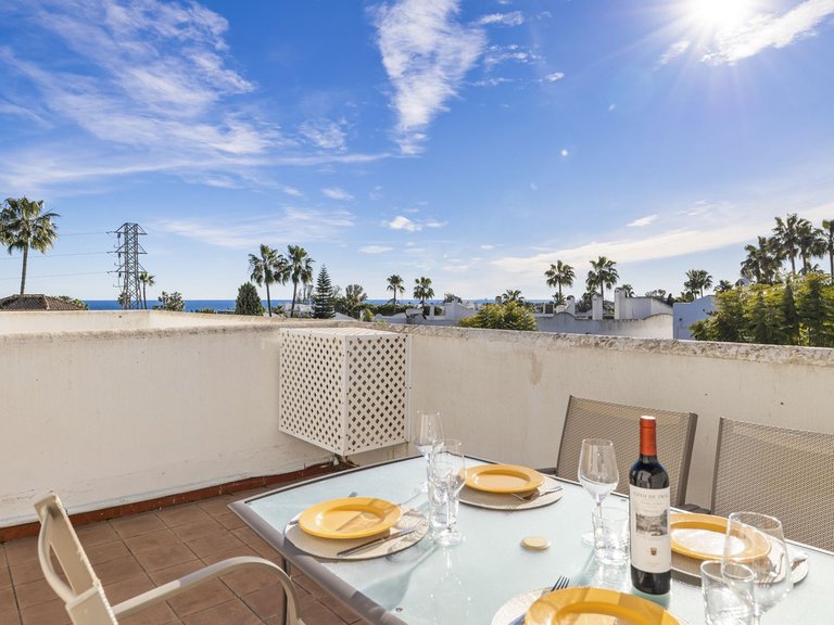 Villa for Sale in Bel Air, Malaga 30