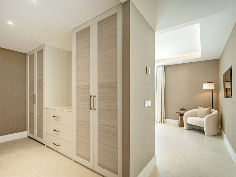Villa for Sale in Benahavís, Malaga 16