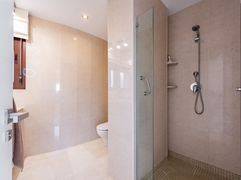 Apartment for Sale in Costalita, Malaga 17