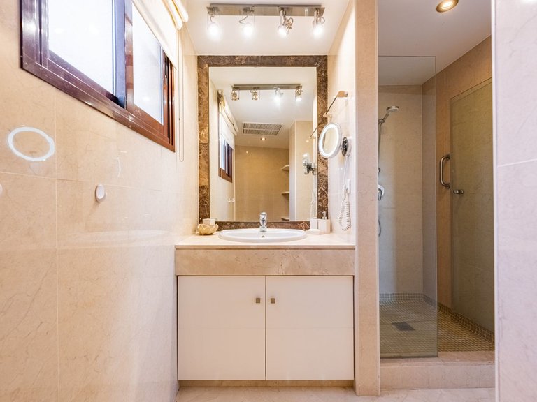 Apartment for Sale in Costalita, Malaga 22