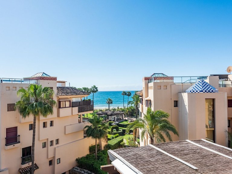 Apartment for Sale in Costalita, Malaga 5