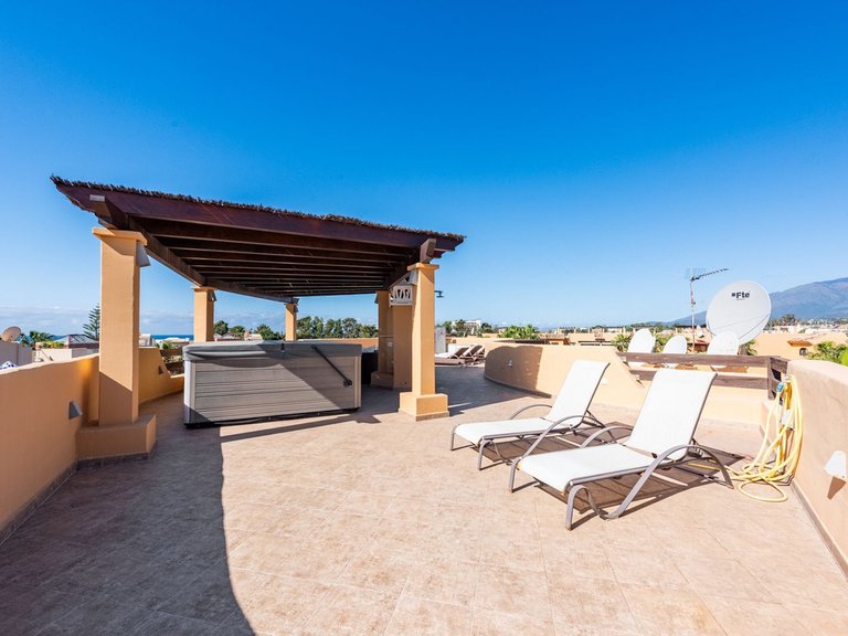 Apartment for Sale in Costalita, Malaga 9