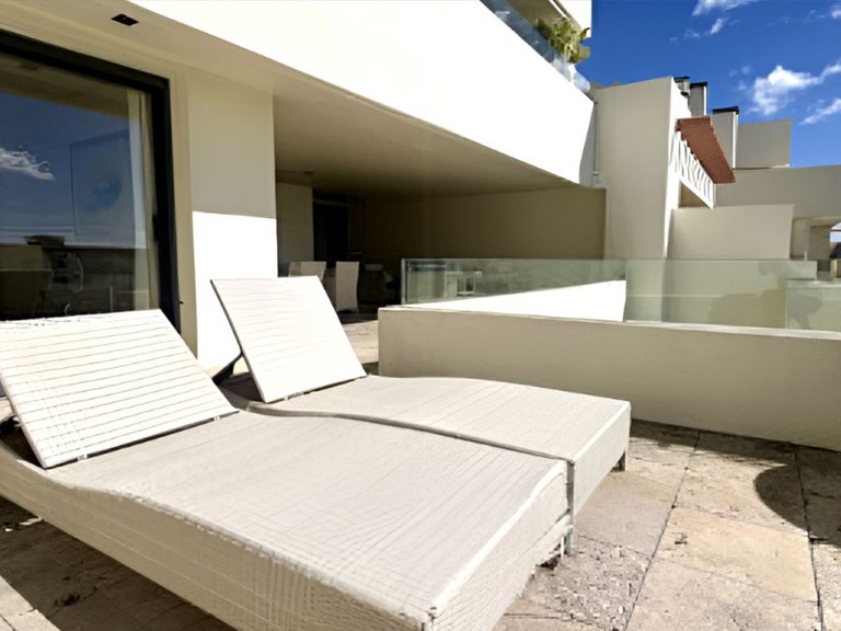 Apartment for Sale in Altos De Los Monteros, Malaga 11