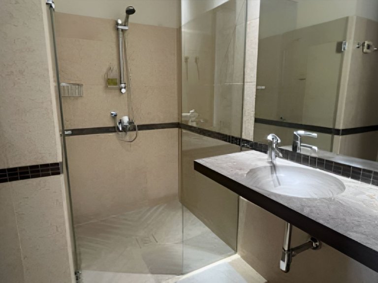 Apartment for Sale in Altos De Los Monteros, Malaga 16
