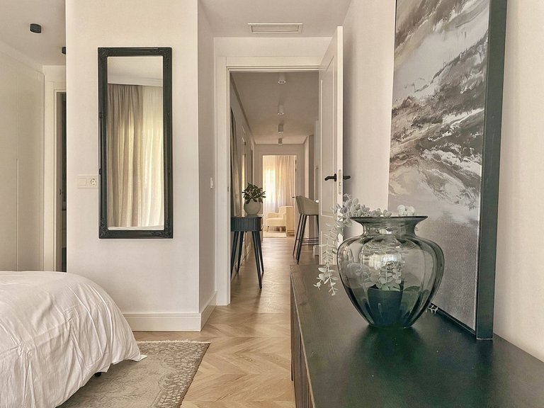Apartment for Sale in New Golden Mile, Malaga 10