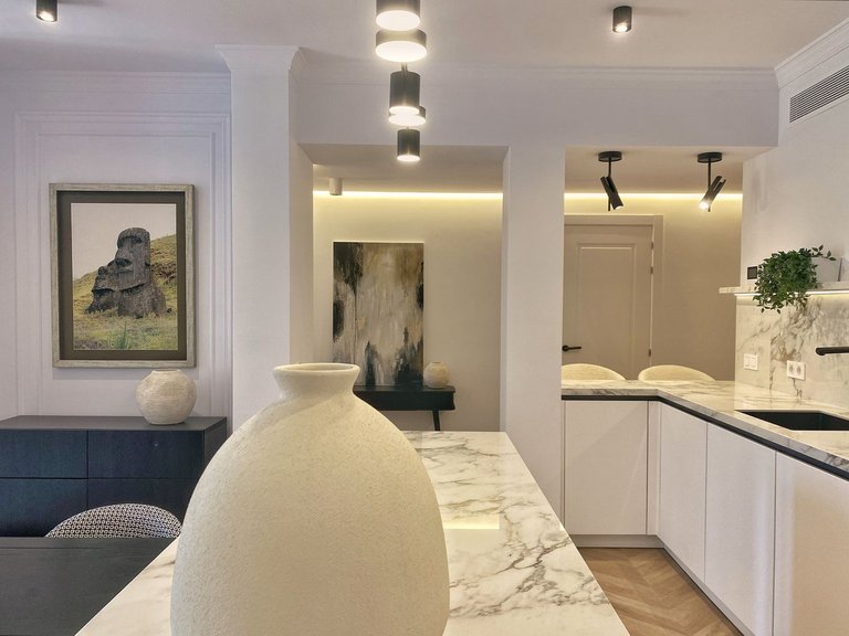 Apartment for Sale in New Golden Mile, Malaga 2