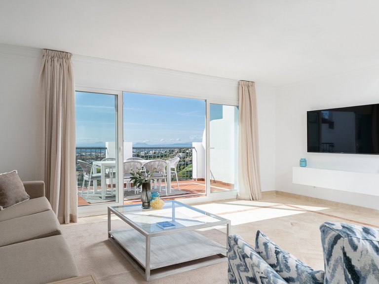 Apartment for Sale in Benahavís, Malaga 1