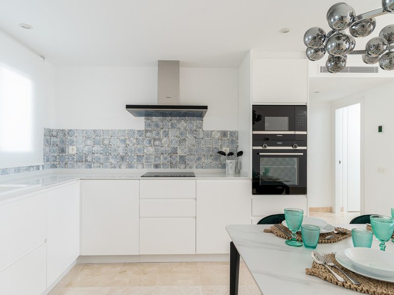 Apartment for Sale in Benahavís, Malaga 10