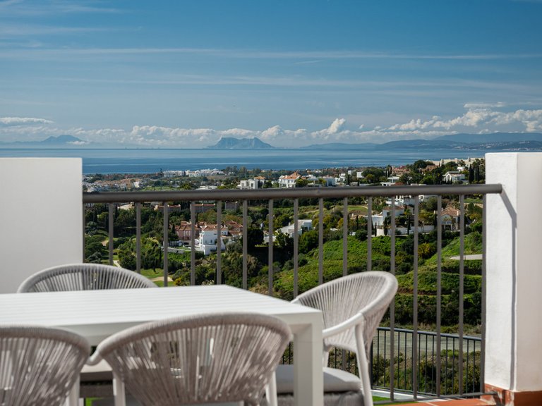 Apartment for Sale in Benahavís, Malaga 3