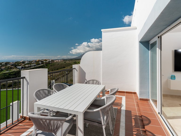 Apartment for Sale in Benahavís, Malaga 4