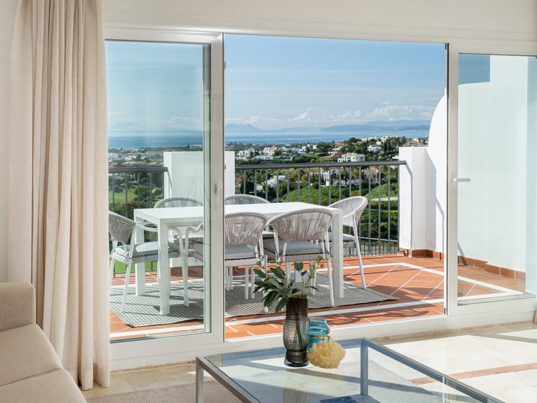 Apartment for Sale in Benahavís, Malaga 7