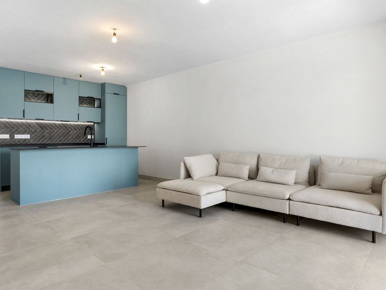Apartment for Sale in Nueva Andalucía, Malaga 8