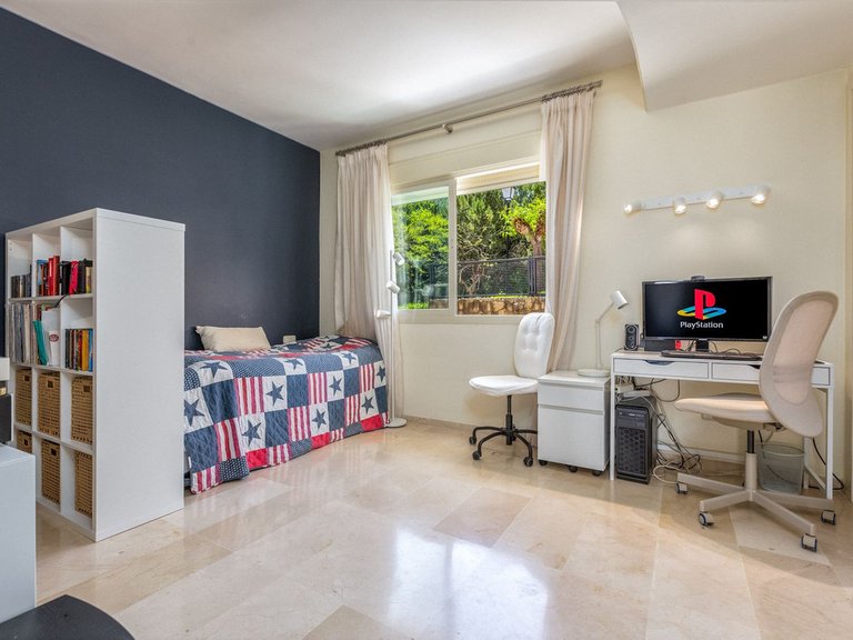 Villa for Sale in La Cala Golf, Malaga 36