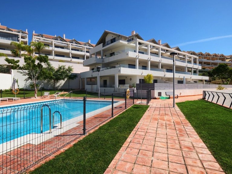 Apartment for Sale in Selwo, Malaga 1