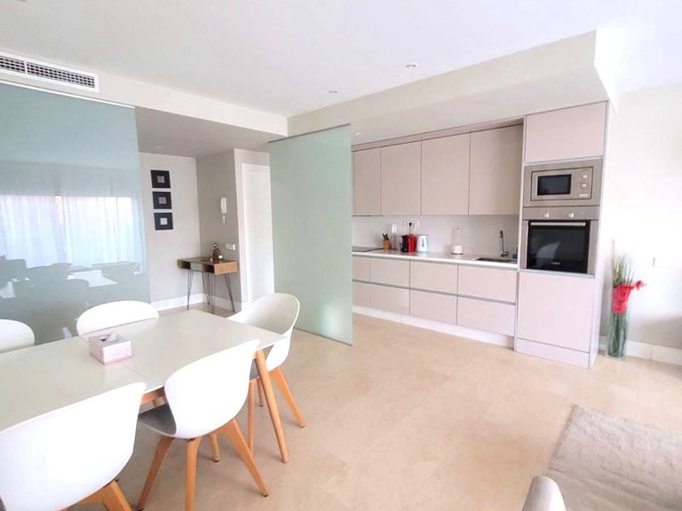 Apartment for Sale in Selwo, Malaga 10