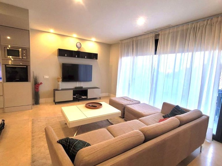 Apartment for Sale in Selwo, Malaga 9