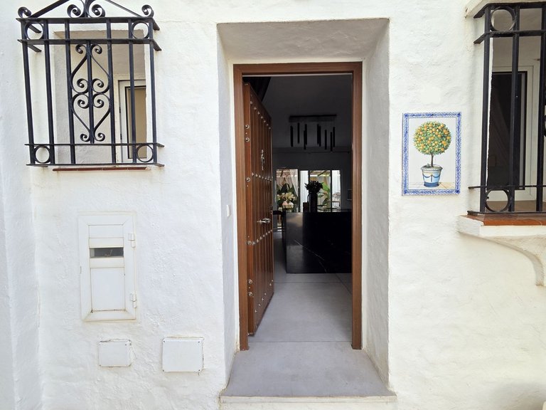Villa for Sale in Nueva Andalucía, Malaga 7