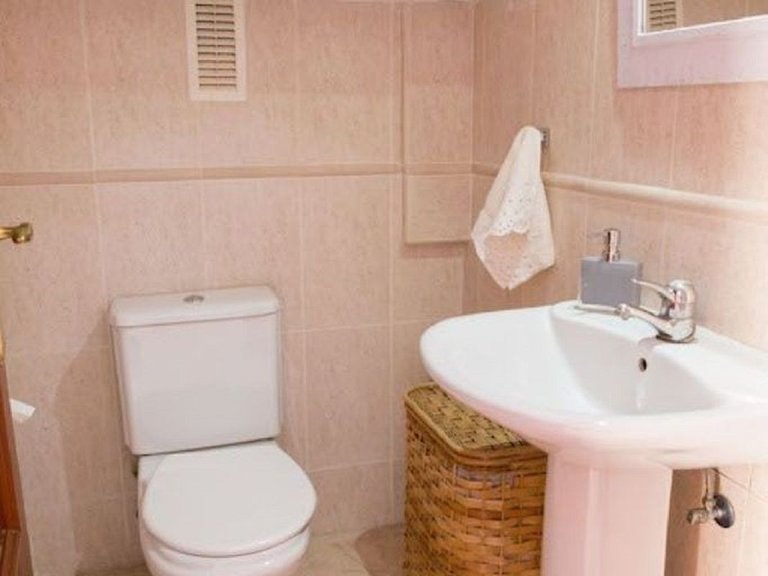 Apartment for Sale in La Duquesa, Malaga 12