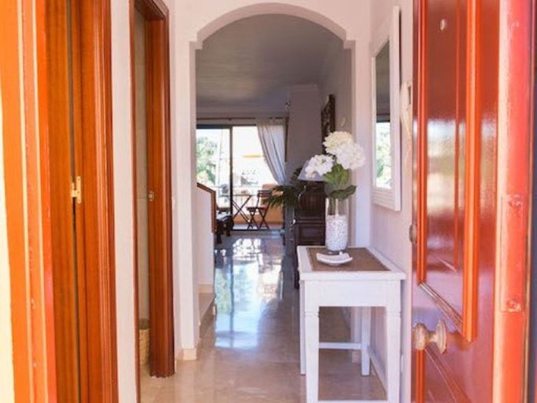 Apartment for Sale in La Duquesa, Malaga 4