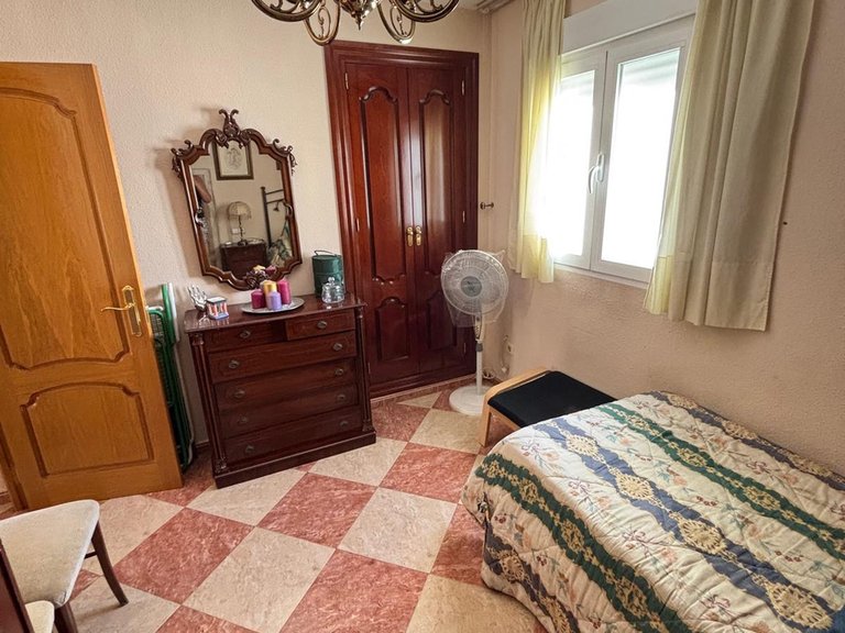 Apartment for Sale in Málaga, Malaga 12