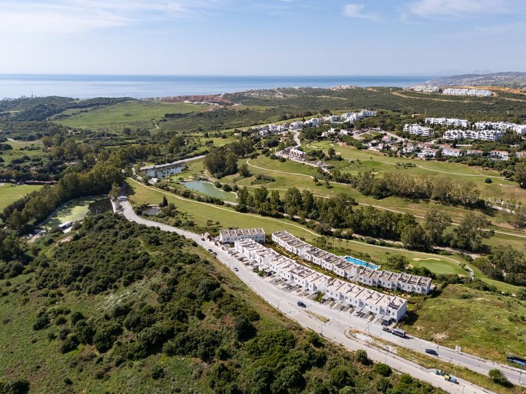 Villa for Sale in Estepona, Malaga 12