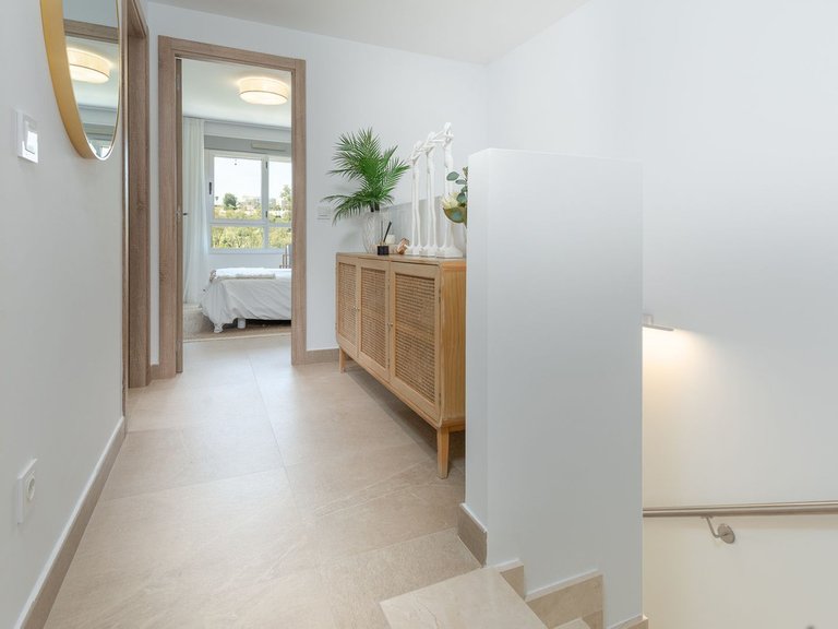 Villa for Sale in Estepona, Malaga 16