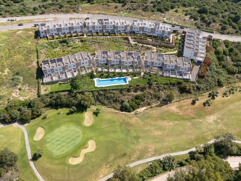 Villa for Sale in Estepona, Malaga 27