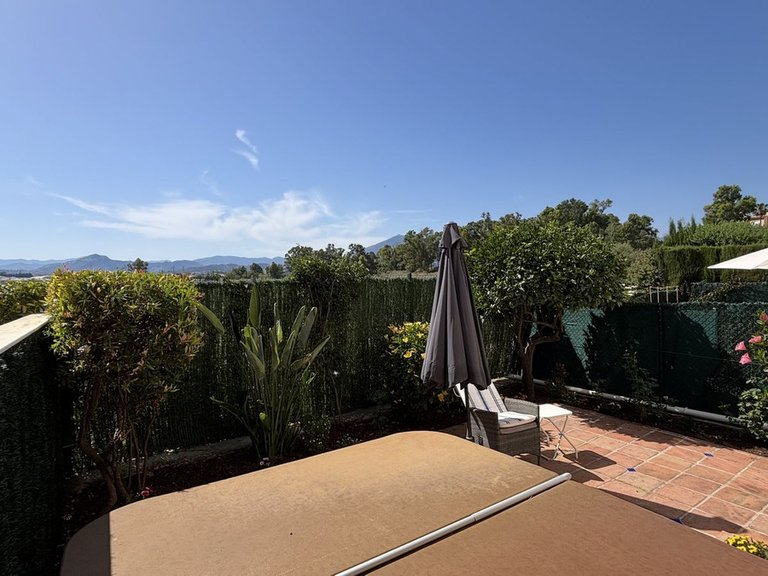 Villa for Sale in Nueva Andalucía, Malaga 1