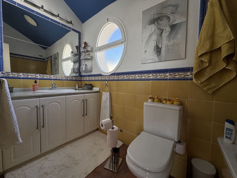 Villa for Sale in Nueva Andalucía, Malaga 12