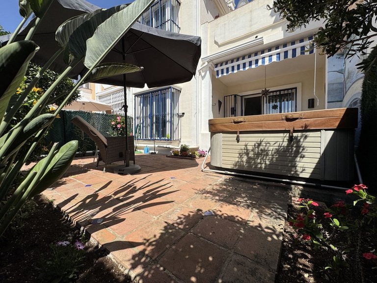 Villa for Sale in Nueva Andalucía, Malaga 4