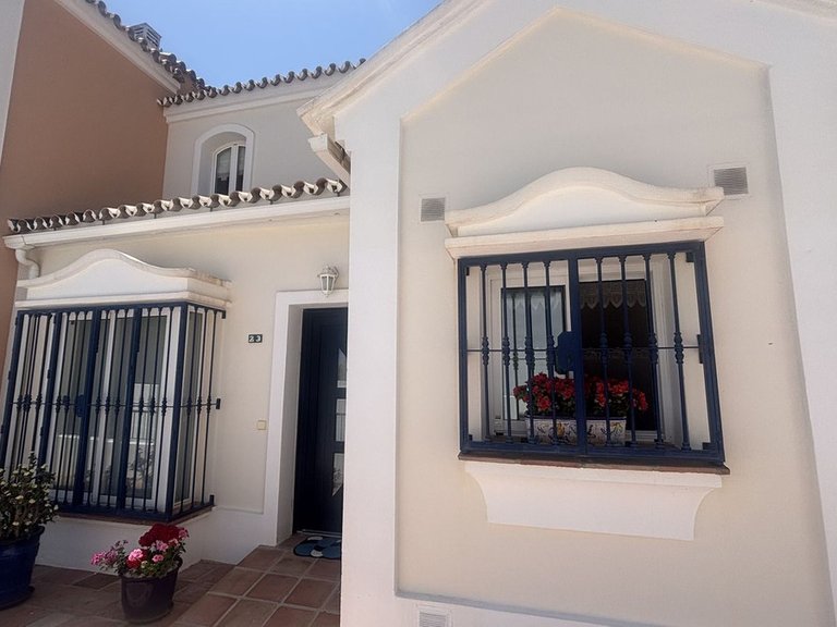 Villa for Sale in Nueva Andalucía, Malaga 8
