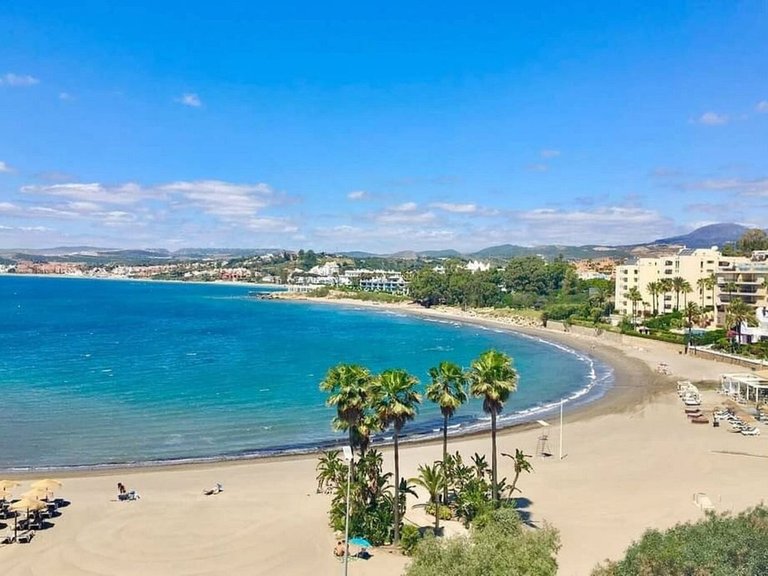 Apartment for Sale in New Golden Mile, Malaga 36