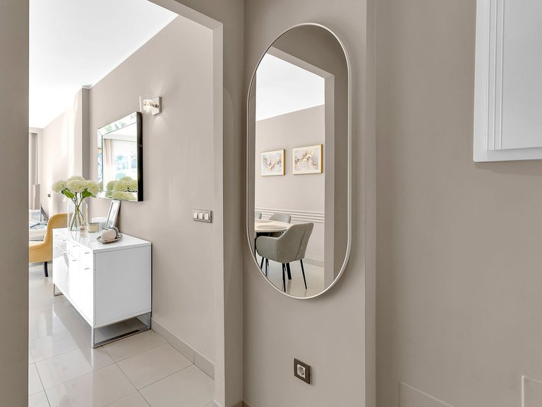 Apartment for Sale in New Golden Mile, Malaga 4